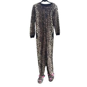 Nick & Nora leopard print pajamas women S one piece cat feet pink sleepware pink